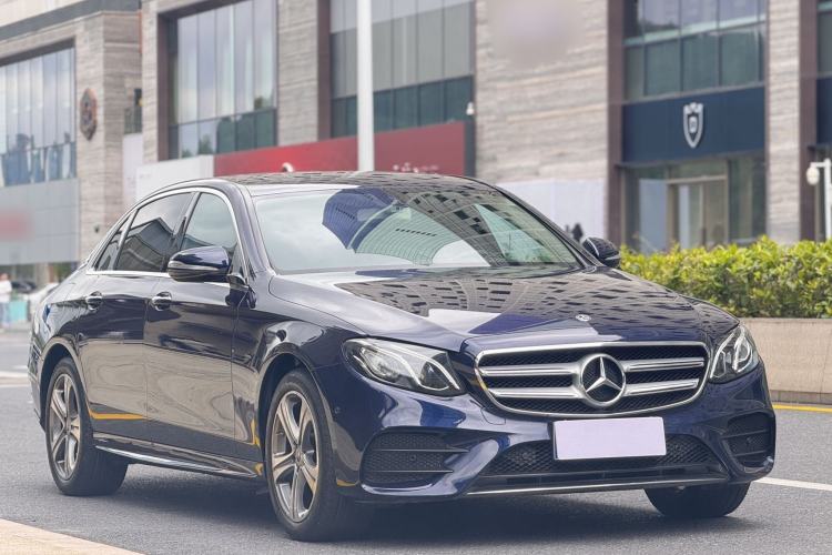 Used Mercedes-Benz E-Class 2019 E 260 L Sport Edition Front Right 45 Deg