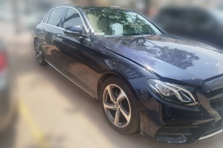 Used Mercedes-Benz E-Class 2019 E 200 L Sport 4MATIC Front Right 45 Deg