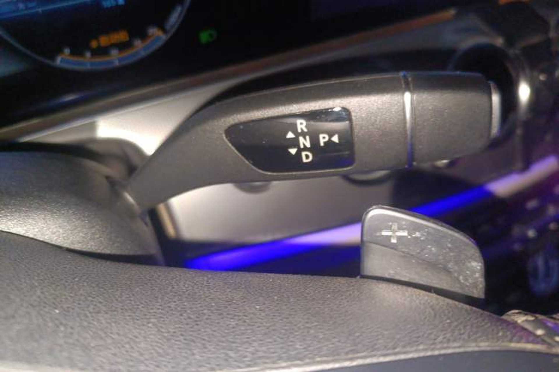 Used Mercedes-Benz E-Class 2019 E 260 Sport Edition Gear Lever