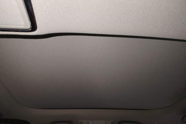 Used Mercedes-Benz E-Class 2019 Facelifted E 300 L Stylish Version Headliner