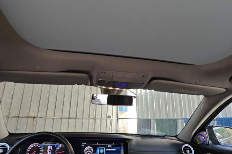 Used Mercedes-Benz E-Class 2019 E 300 L Sport Luxury Edition Headliner