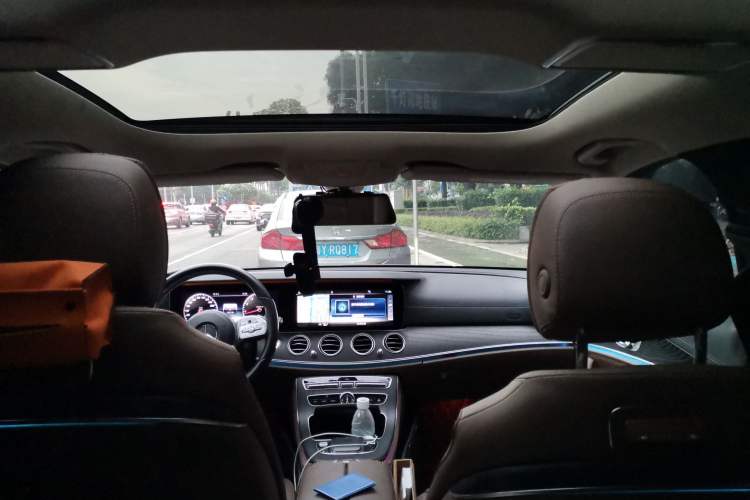 Used Mercedes-Benz E-Class 2019 Restyled E 300 L Sporty and Stylish Edition Headliner