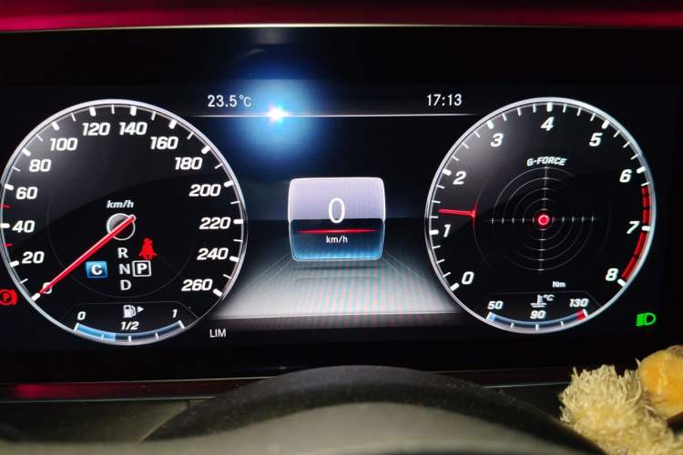 Used Mercedes-Benz E-Class 2019 Facelifted E 300 L Stylish Version Instrument Cluster