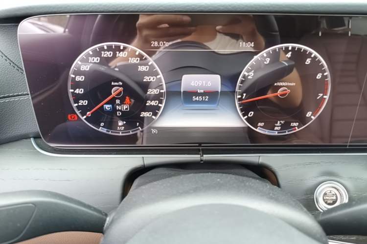 Used Mercedes-Benz E-Class 2019 Restyled E 300 L Sport Luxury Edition Instrument Cluster