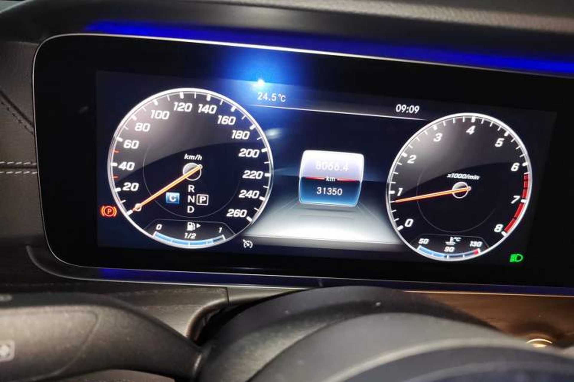 Used Mercedes-Benz E-Class 2019 Restyled E 300 L Sporty and Stylish Edition Instrument Cluster