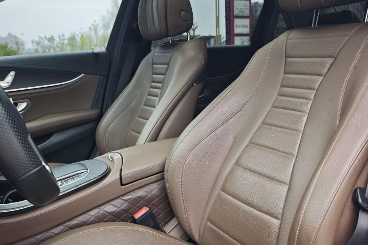 Used Mercedes-Benz E-Class 2019 E 260 L Sport Edition Interior 2