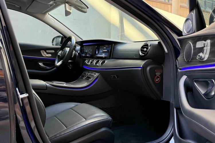 Used Mercedes-Benz E-Class 2019 Restyled E 300 L Sporty and Stylish Edition Interior 3