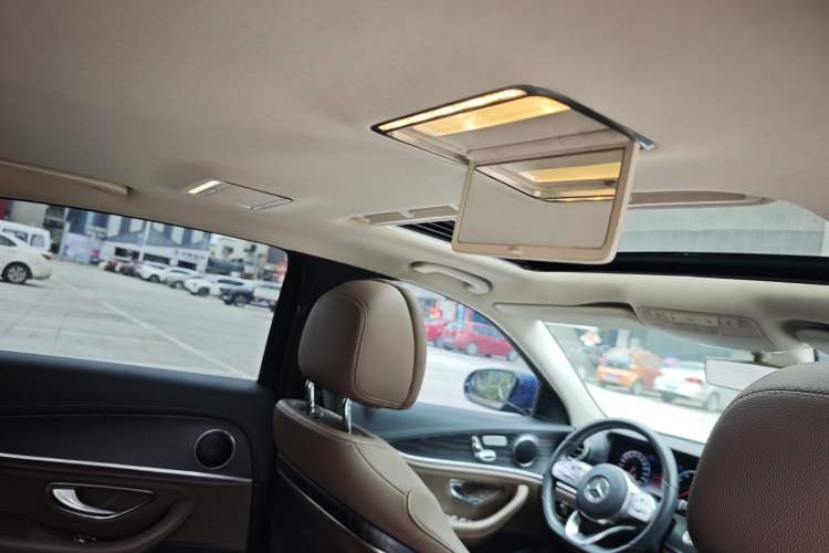 Used Mercedes-Benz E-Class 2019 E 260 L Sport Edition Interior 7