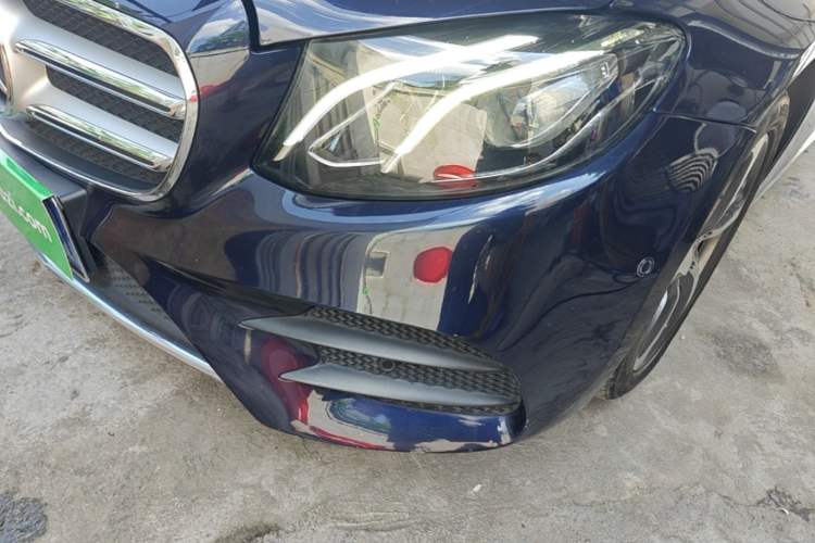 Used Mercedes-Benz E-Class 2019 E 300 L Sporty and Stylish Model Left Front Headlight