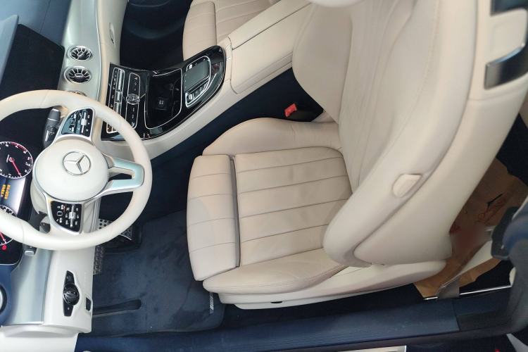 Used Mercedes-Benz E-Class 2019 E 200 Coupe Left Front Seat