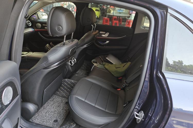 Used Mercedes-Benz E-Class 2019 E 300 L Sport Luxury Edition Left Rear Seat