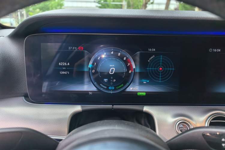 Used Mercedes-Benz E-Class 2019 E 260 Sport Edition Odometer Close Up
