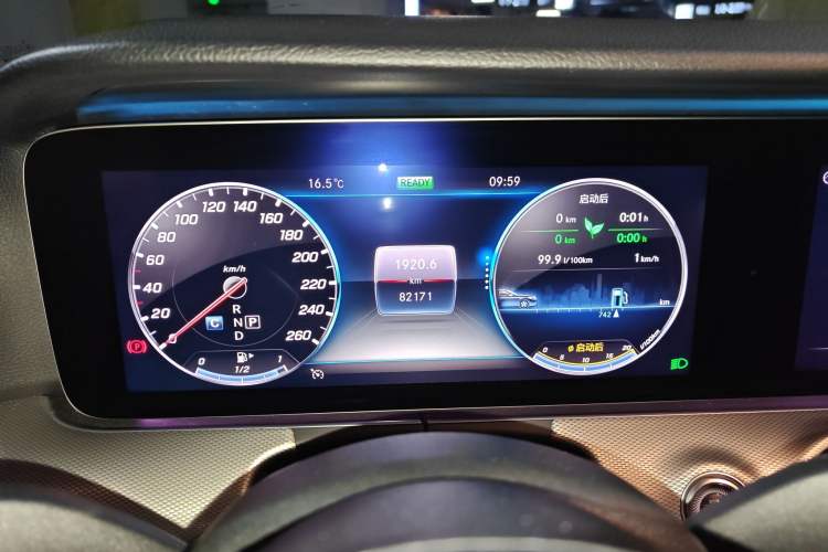 Used Mercedes-Benz E-Class 2019 E 260 Sport Edition Odometer Close Up