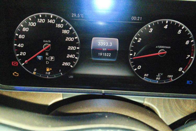Used Mercedes-Benz E-Class 2019 E 300 L Stylish Model Odometer Close Up
