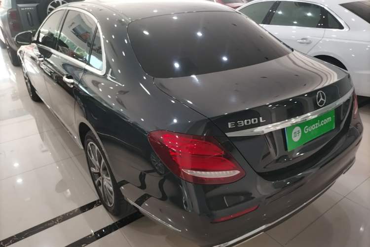 Used Mercedes-Benz E-Class 2019 E 200 L Rear Left 45 Deg
