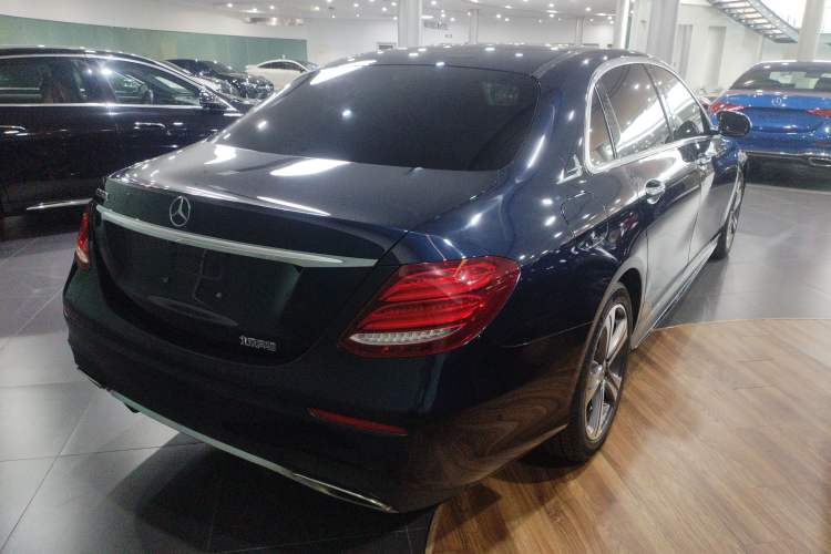 Used Mercedes-Benz E-Class 2019 E 260 L Sport Edition Rear Right 45 Deg