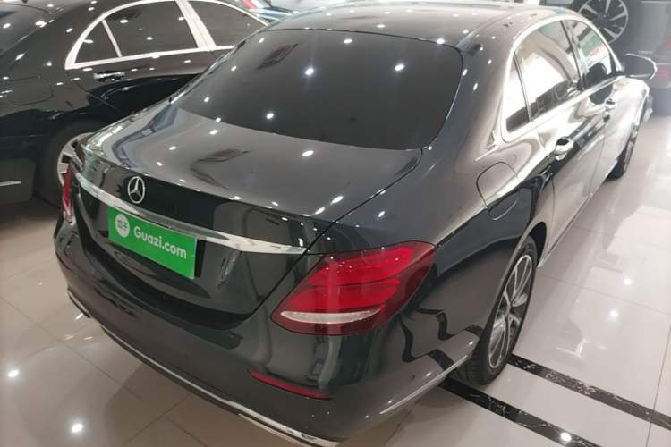 Used Mercedes-Benz E-Class 2019 E 200 L Rear Right 45 Deg