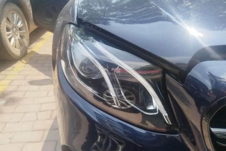Used Mercedes-Benz E-Class 2019 E 200 L Sport 4MATIC Right Front Headlight