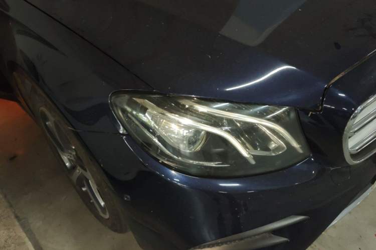 Used Mercedes-Benz E-Class 2019 Restyled E 300 L Sport Luxury Edition Right Front Headlight
