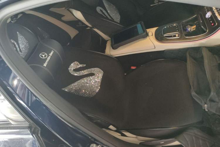 Used Mercedes-Benz E-Class 2019 E 200 Sport Edition Right Front Seat