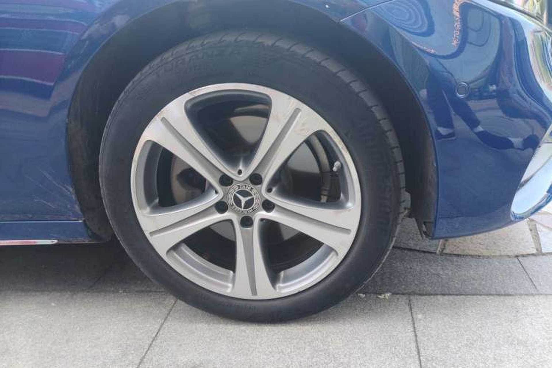 Used Mercedes-Benz E-Class 2019 E 260 L Sport Edition Right Front Wheel Hub