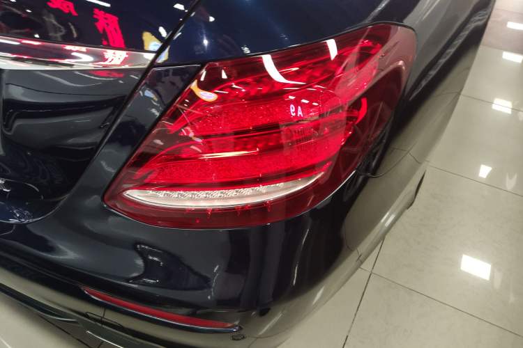 Used Mercedes-Benz E-Class 2019 E 260 L Sport Edition Right Rear Taillight