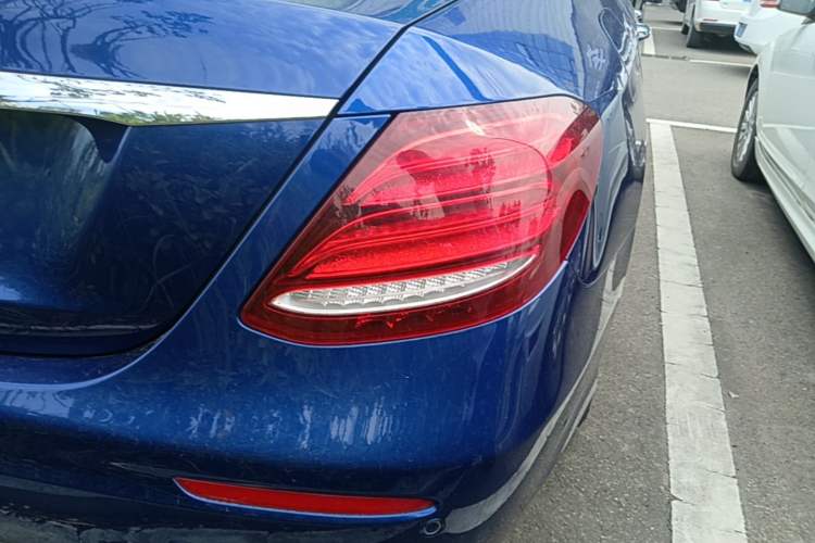 Used Mercedes-Benz E-Class 2019 E 260 L Sport Edition Right Rear Taillight