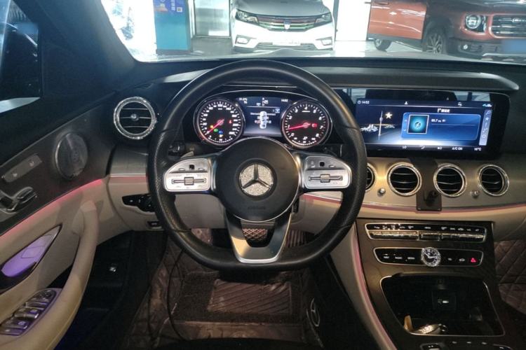 Used Mercedes-Benz E-Class 2019 E 200 Sport Edition Steering Wheel