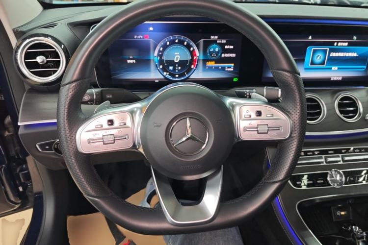 Used Mercedes-Benz E-Class 2019 Restyled E 300 L Sporty and Stylish Edition Steering Wheel