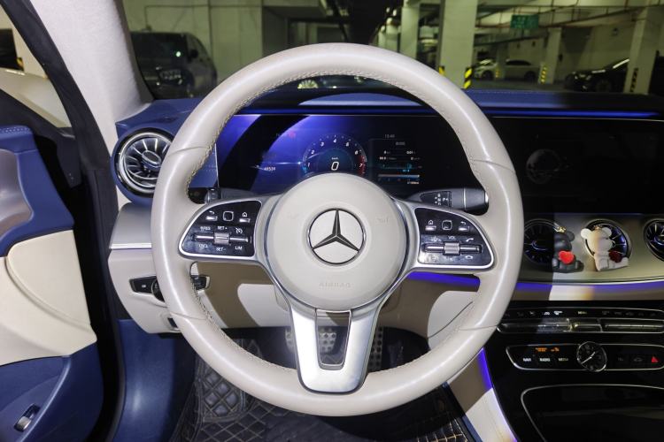 Used Mercedes-Benz E-Class 2019 E 200 Coupe Steering Wheel