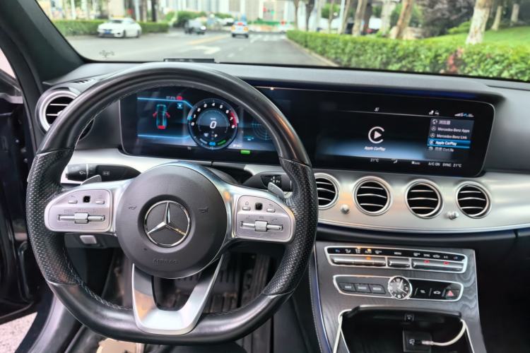 Used Mercedes-Benz E-Class 2019 E 260 Sport Edition Steering Wheel