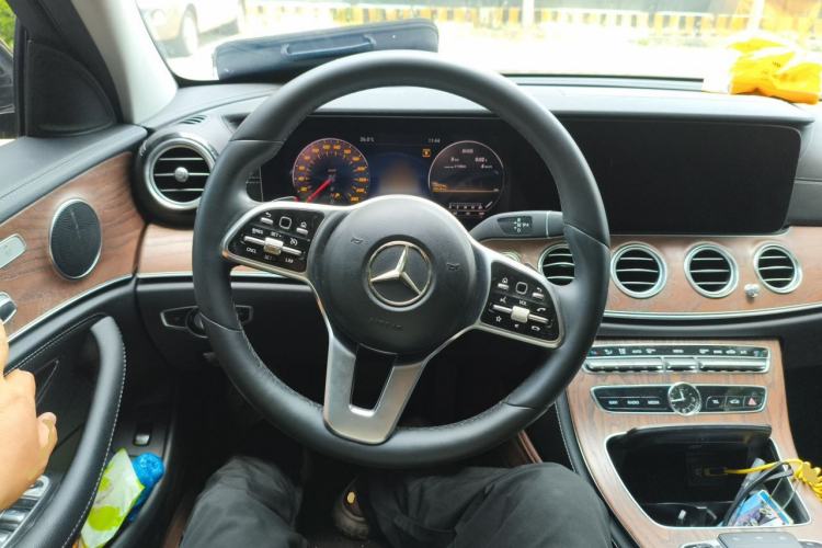 Used Mercedes-Benz E-Class 2019 E 200 L Steering Wheel