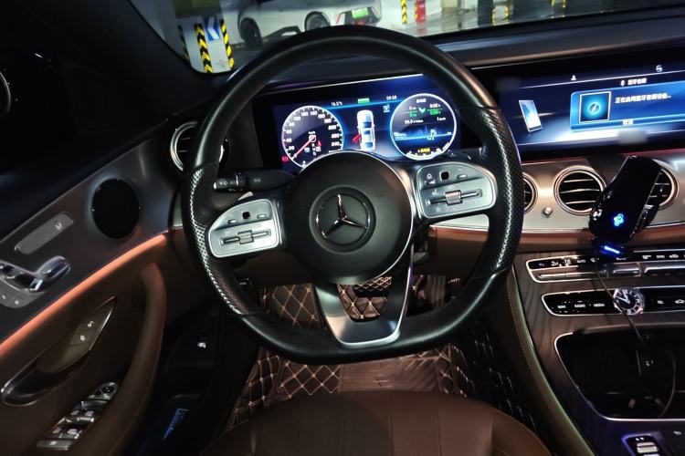 Used Mercedes-Benz E-Class 2019 E 260 Sport Edition Steering Wheel