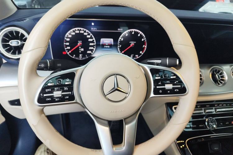 Used Mercedes-Benz E-Class 2019 E 200 Coupe Steering Wheel