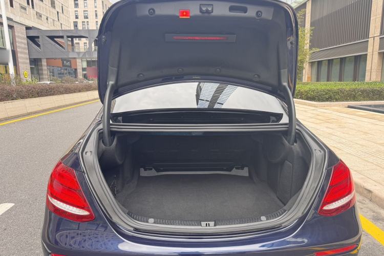 Used Mercedes-Benz E-Class 2019 E 260 L Sport Edition Trunk