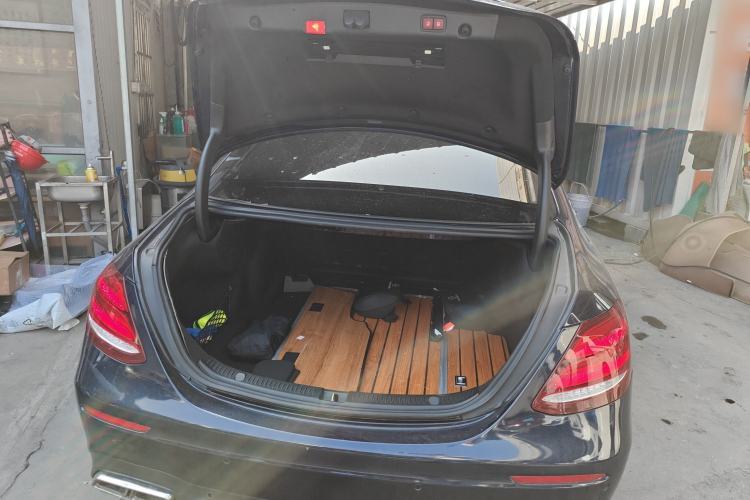 Used Mercedes-Benz E-Class 2019 E 300 L Sport Luxury Edition Trunk