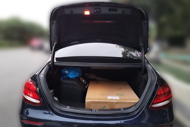Used Mercedes-Benz E-Class 2019 Restyled E 300 L Sporty and Stylish Edition Trunk