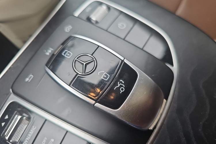 Used Mercedes-Benz E-Class 2019 E 300 L Sporty and Stylish Model Vehicle Key