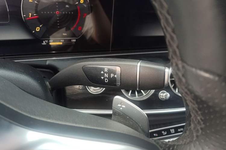 Used Mercedes-Benz E-Class 2019 E 200 L Sport Edition Gear Lever