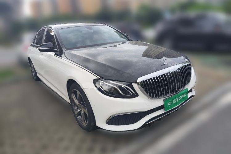 Used Mercedes-Benz E-Class 2019 E 300 L Sporty and Stylish Model Front Right 45 Deg