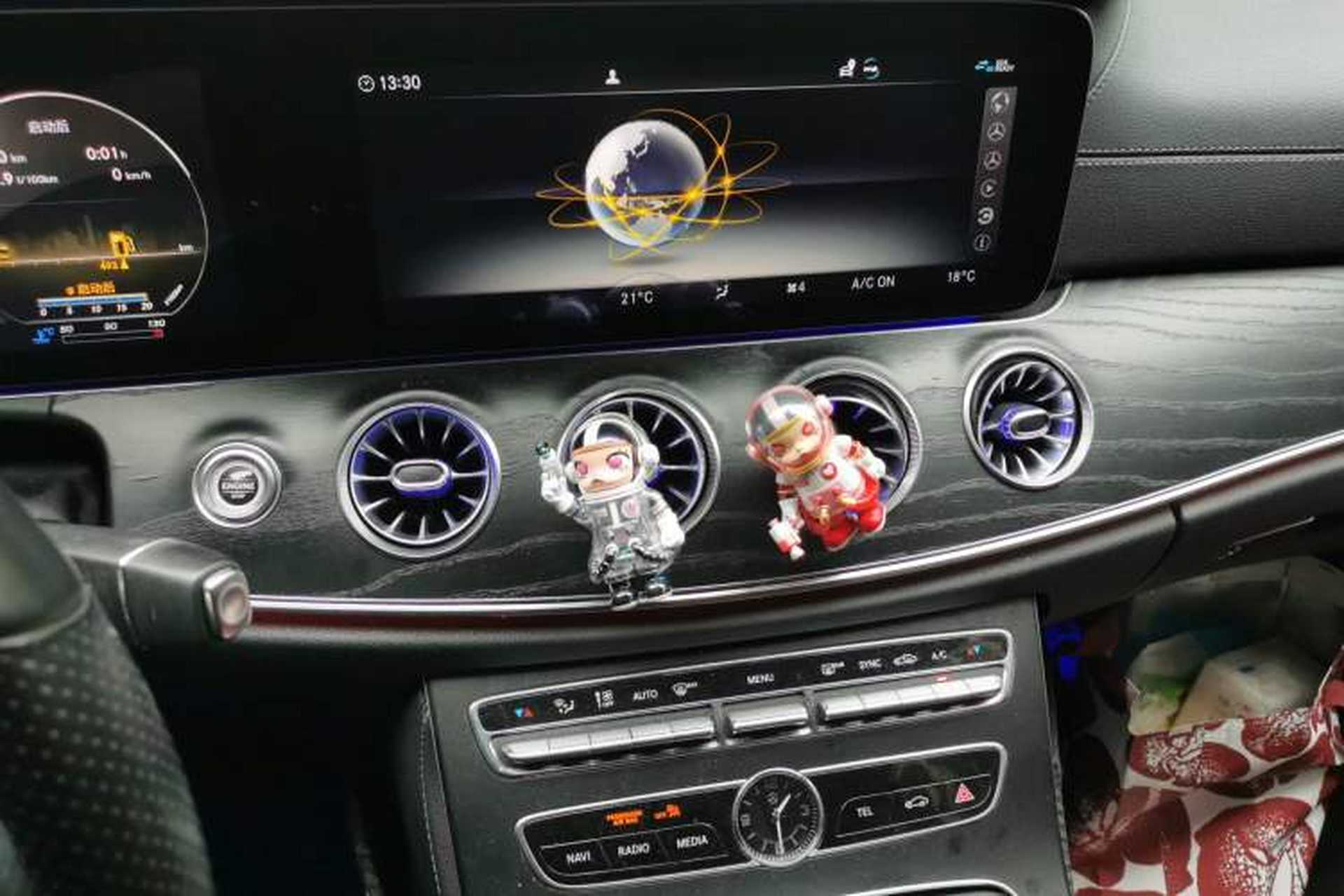 Used Mercedes-Benz E-Class 2019 E 200 Coupe Audio And AC Panel