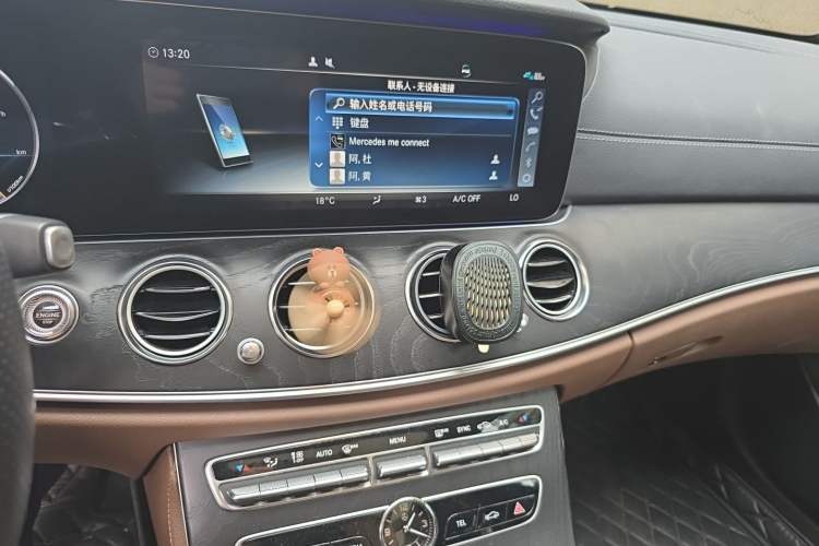 Used Mercedes-Benz E-Class 2019 E 260 L Sport Edition Audio And AC Panel
