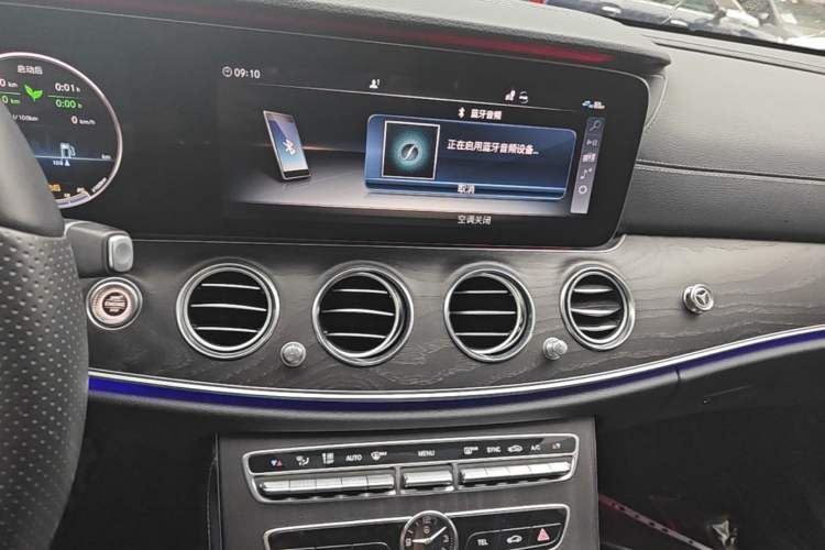 Used Mercedes-Benz E-Class 2019 E 260 L Sport Edition Audio And AC Panel