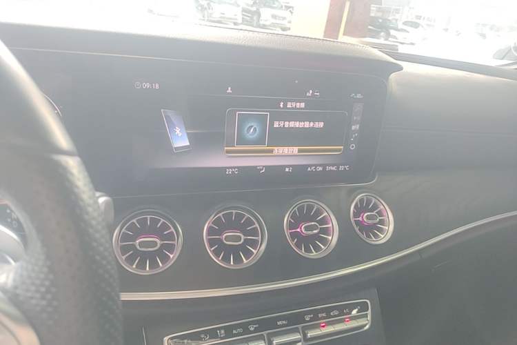 Used Mercedes-Benz E-Class 2019 E 200 Coupe Audio And AC Panel