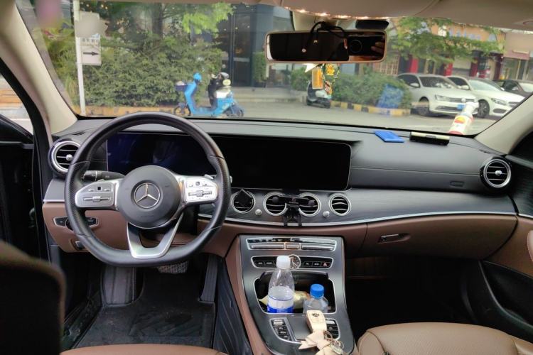 Used Mercedes-Benz E-Class 2019 E 300 L Sporty and Stylish Model Center Console