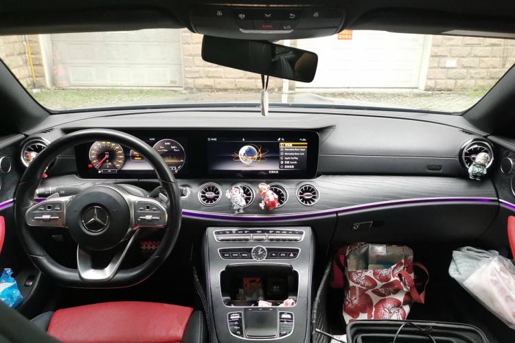 Used Mercedes-Benz E-Class 2019 E 200 Coupe Center Console