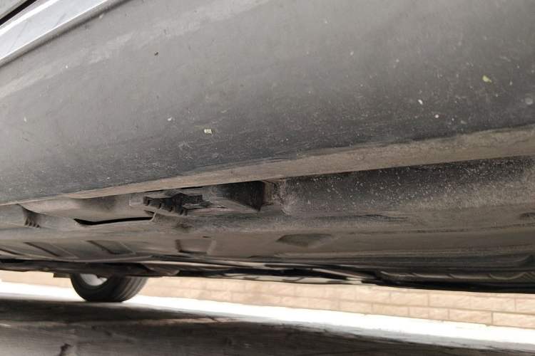 Used Mercedes-Benz E-Class 2019 E 200 Sport Edition Chassis Rear Left