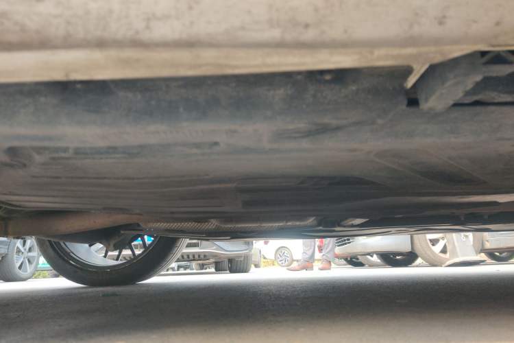 Used Mercedes-Benz E-Class 2019 E 260 L Sport Edition Chassis Rear Right
