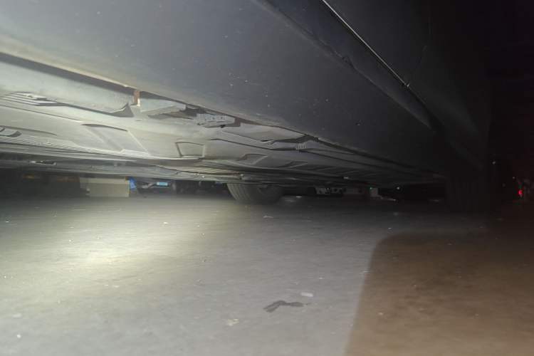 Used Mercedes-Benz E-Class 2019 E 260 Sport Edition Chassis Rear Right