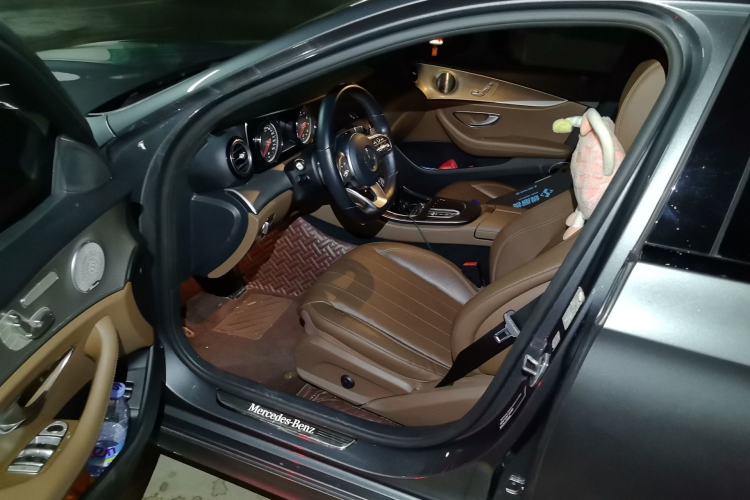 Used Mercedes-Benz E-Class 2019 E 200 Sport Edition Driver Seat